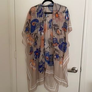 Floral & metallic kimono